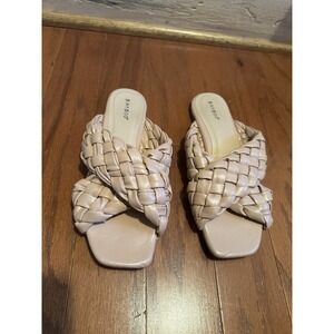 Bamboo Womens Size 8.5 Shoes Nude Tan Woven‎ Comfort Slides Fashion Sandals